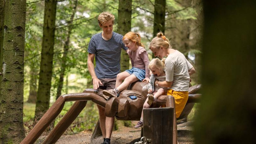 Familie på Røverknolden