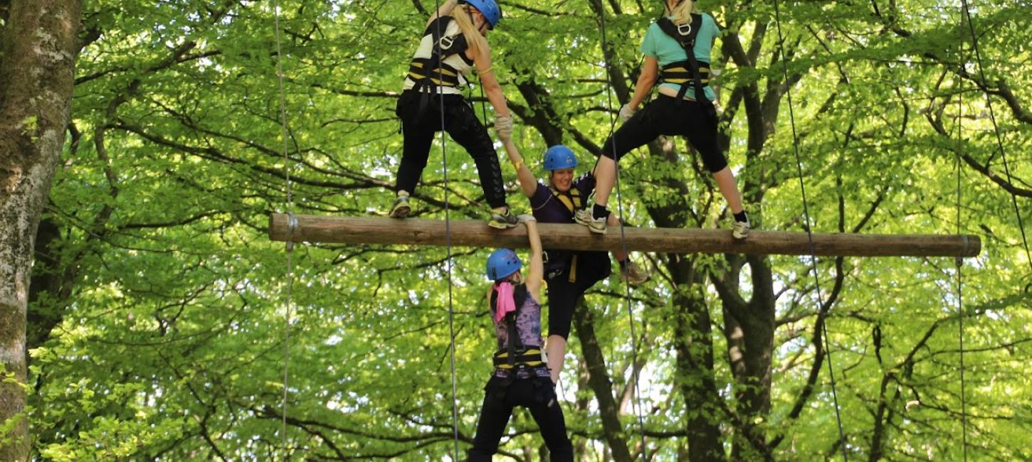 Teambuilding hos Bjerg og Søbye