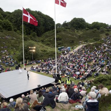 Den kongelige sommerballet i Rebild Bakker Event